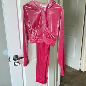 Pink velvet sweatsuit